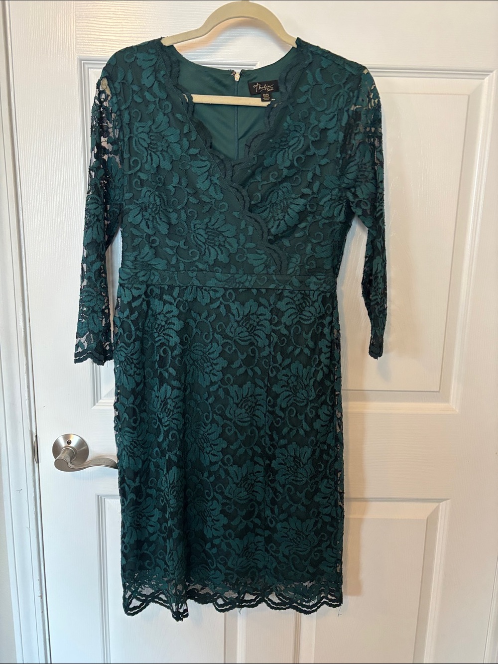 Thalia Emerald Lace V-Neck Long Sleeve Sheath Dress
